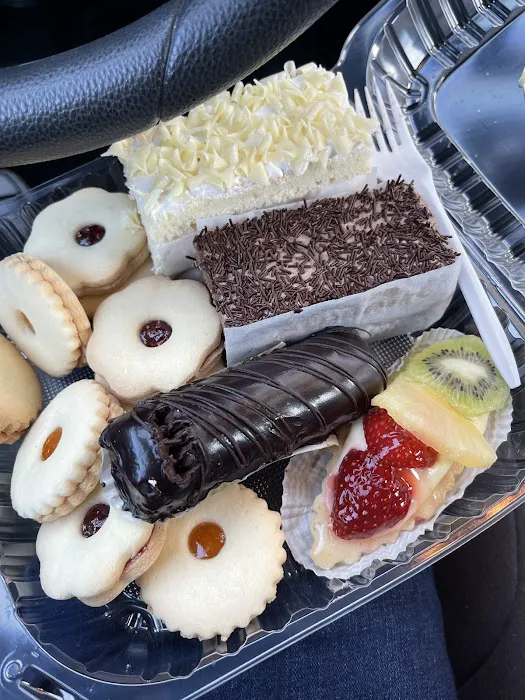 Maral's Pastry Picture 1
