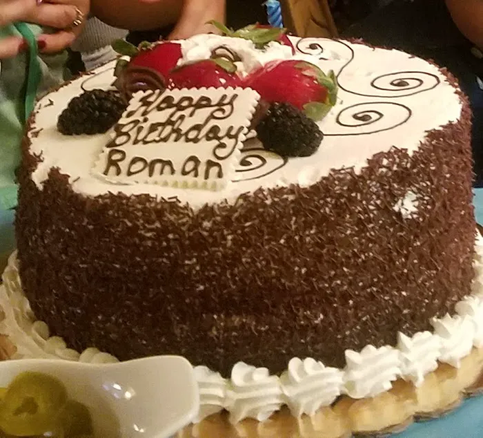 Maral's Pastry Picture 6