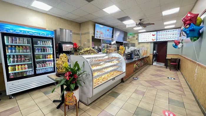 DC DONUT CAFE Picture 3
