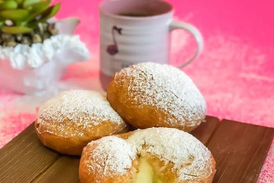 Papillon International Bakery