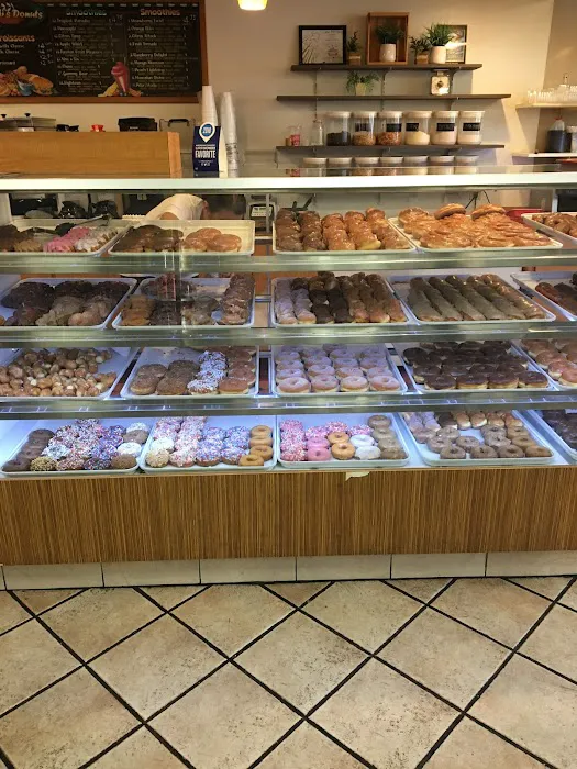 Wendi's Donuts Picture 7