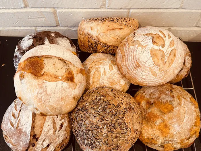 Little Loaf Boutique Picture 6