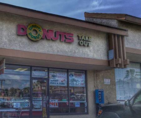 Dippity Donuts