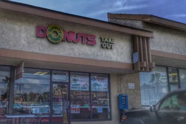 Dippity Donuts