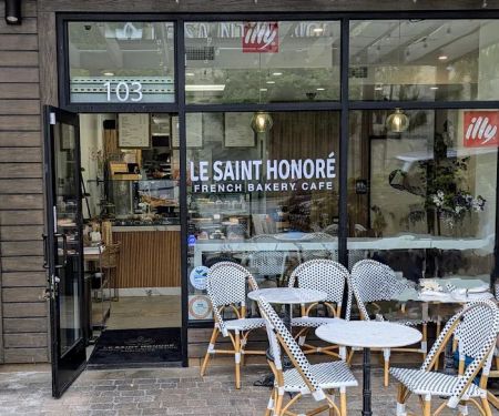 Le Saint Honore