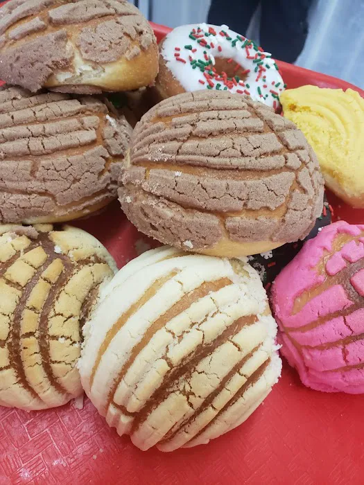 Lesley Bakery 2 Picture 9