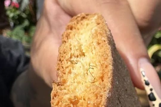 La Luna Bakery