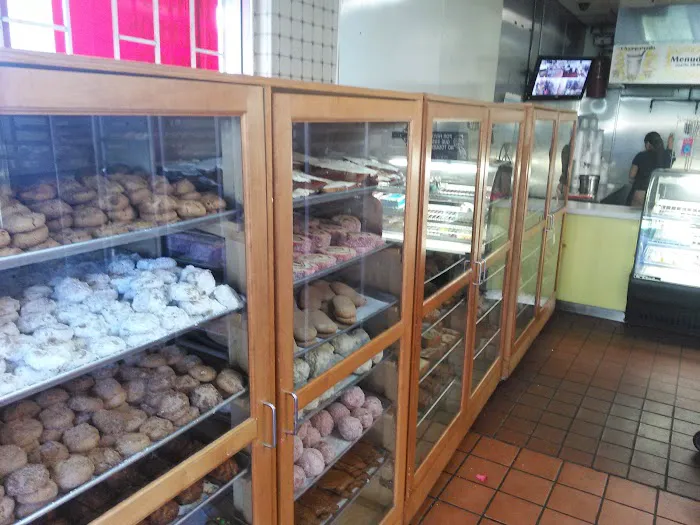 La Luna Bakery Picture 10