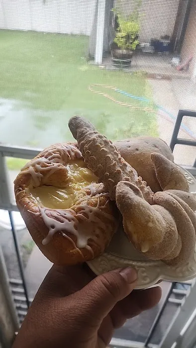 Angie's Bakery & Mexican Bread Picture 6