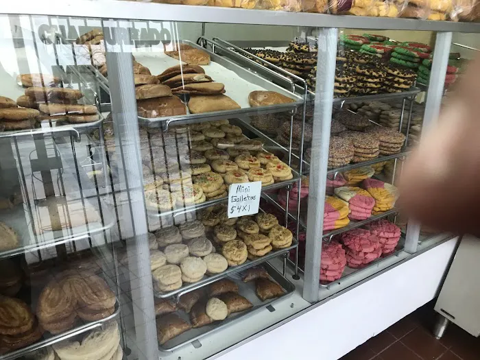 Angie's Bakery & Mexican Bread Picture 9