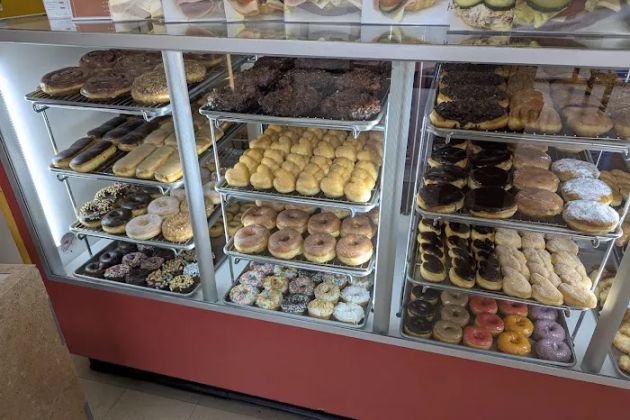 Jenny's Donuts