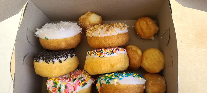 Jenny's Donuts Picture 4