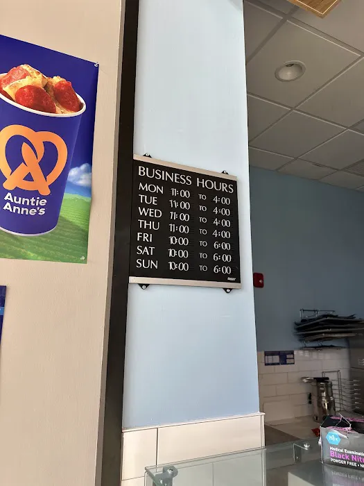 Auntie Anne's Picture 2