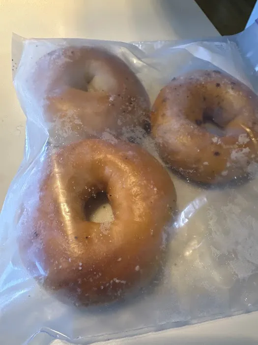 Manhattan Bagel Picture 2