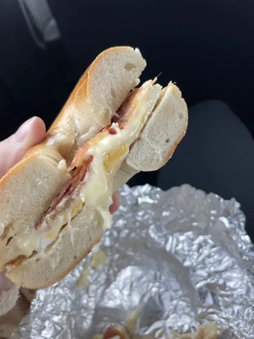 Manhattan Bagel Picture 7