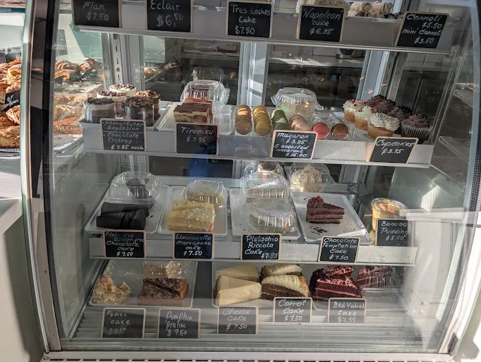 Riverfront Bakery Picture 3