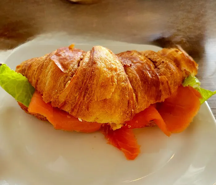 Riverfront Bakery Picture 5