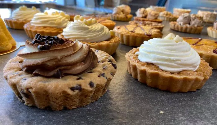 Sweet Somethings Desserts Picture 4