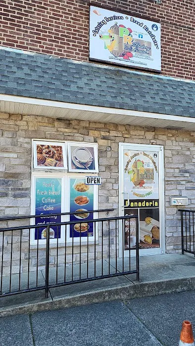 PR Bakery Deli and more Picture 9