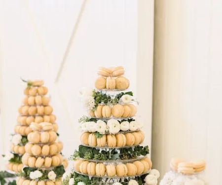 Le Macaron French Pastries - Laguna Beach