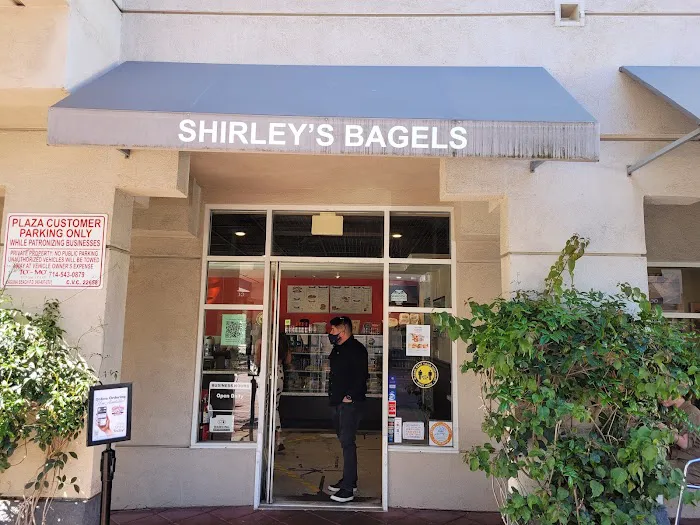 Shirley's Bagels Picture 7