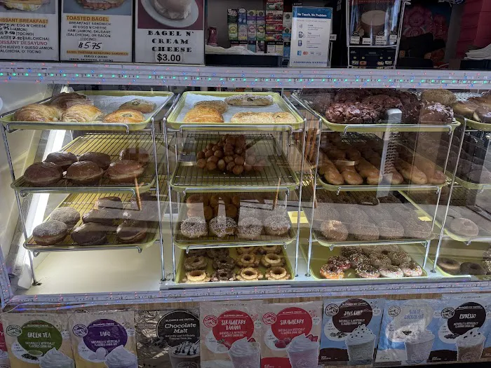 Donut Factory Picture 8