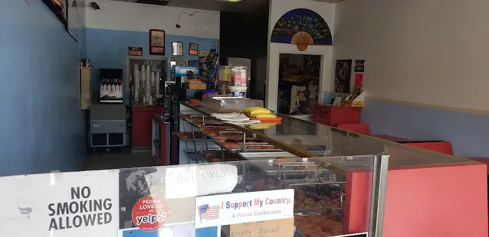 K D's Donuts Picture 2