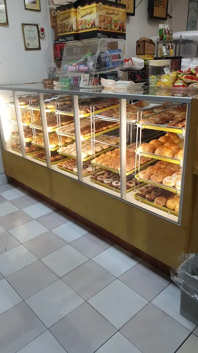 Donut Shop Picture 3