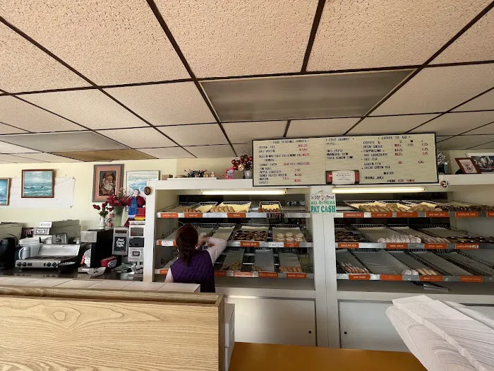 Four Season Donuts Picture 2
