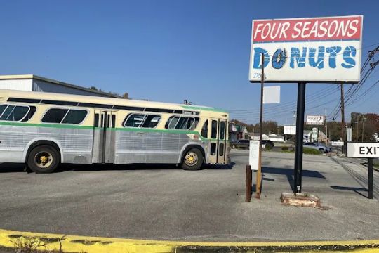 Four Season Donuts
