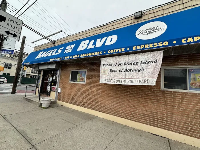 Bagels on the Boulevard Picture 6