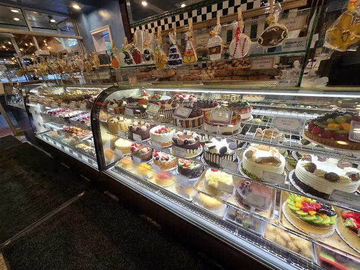 Royal Crown Bakery Picture 5