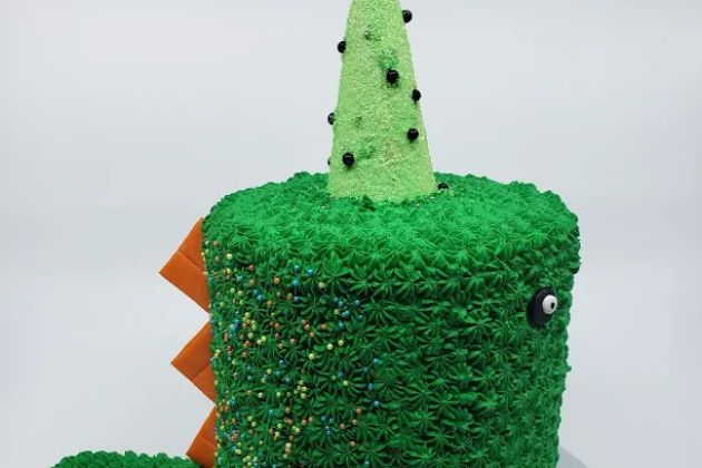 Delicious Edibles Custom Cake Bakery