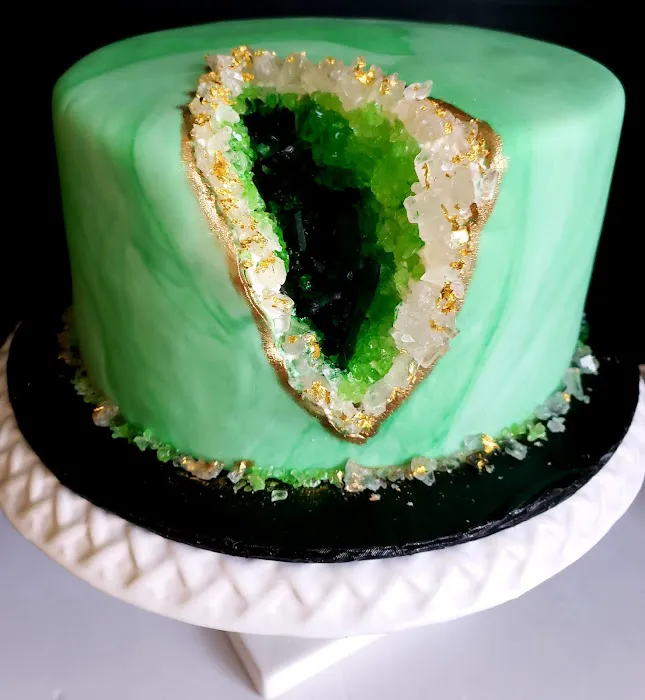 Delicious Edibles Custom Cake Bakery Picture 10