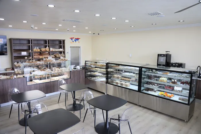 Delicious Bakery Picture 3