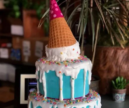 Unique Pastry: Tarzana Kosher Catering, Kosher Restaurant, Kosher Bakery, Cafe in Tarzana, Gluten Free Cakes Tarzana