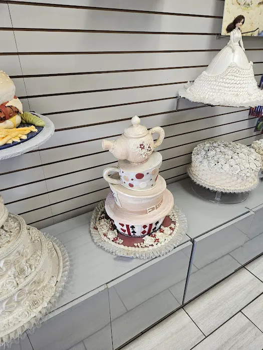 Hansen's Cakes Picture 4