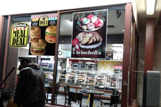 Winchell's Donut House
