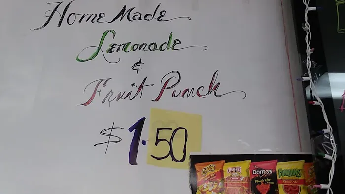 Golden Donuts Inn Picture 6