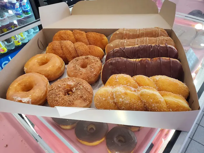 Good Glaze Donuts Picture 2