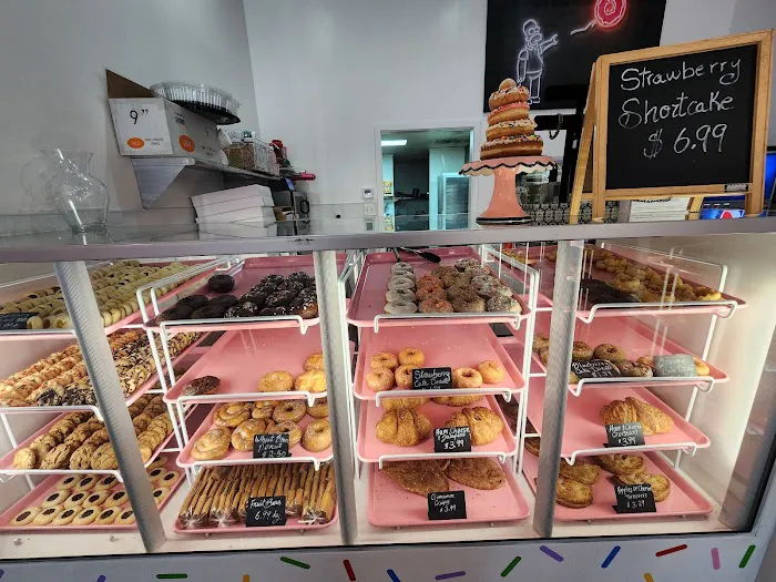 Good Glaze Donuts Picture 7