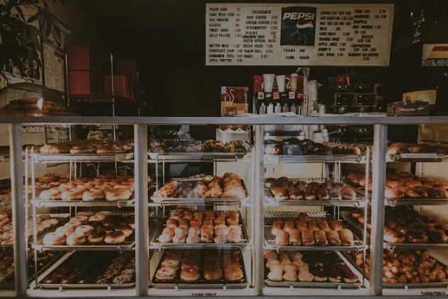 Manna Dounuts