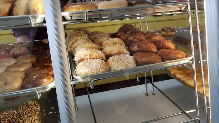 Woodcrest Donuts Picture 4