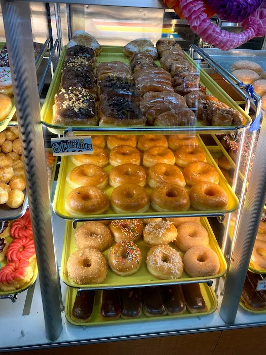 Love Donuts Cafe Picture 2