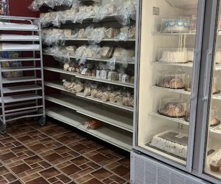 Pasteles Rojas Bakery