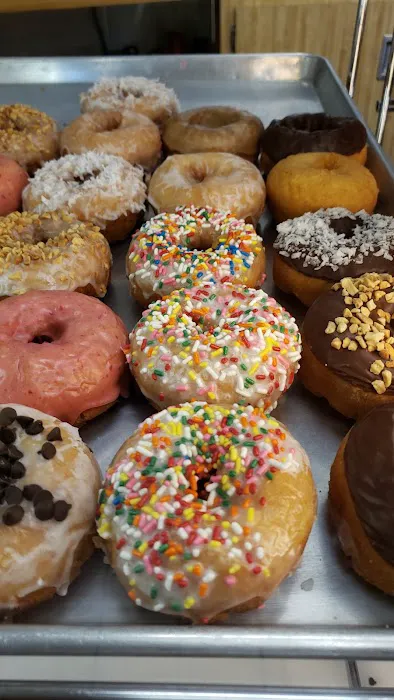 Donut Queen Picture 8