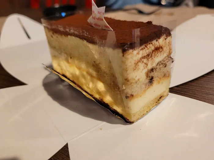 85°C Bakery Cafe - Northridge Picture 1
