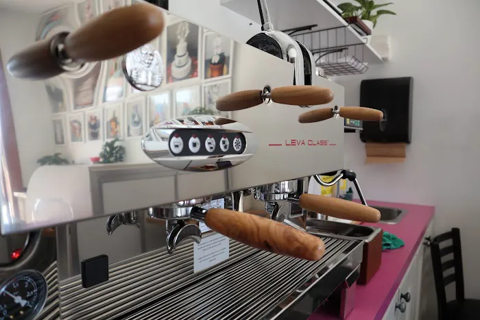 Napoleon Bakery Picture 3