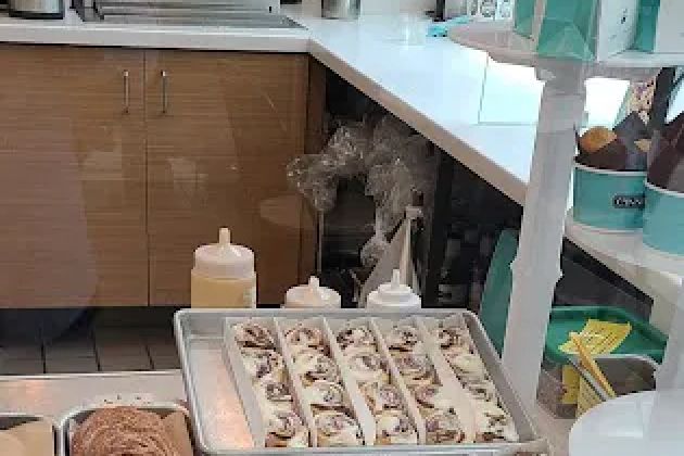 Cinnabon