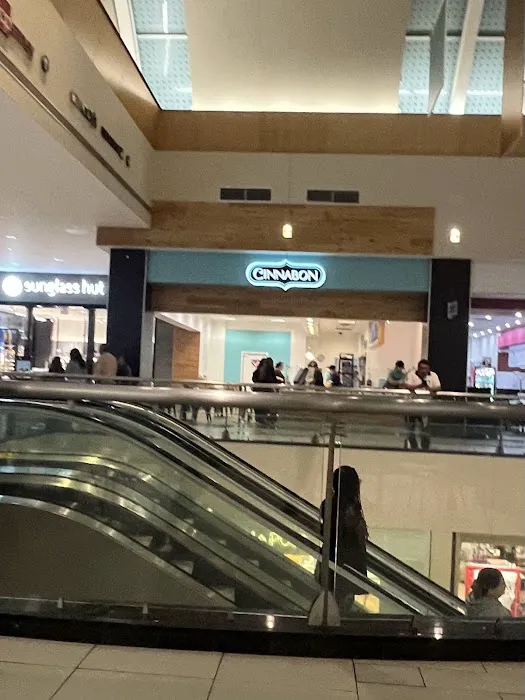 Cinnabon Picture 6